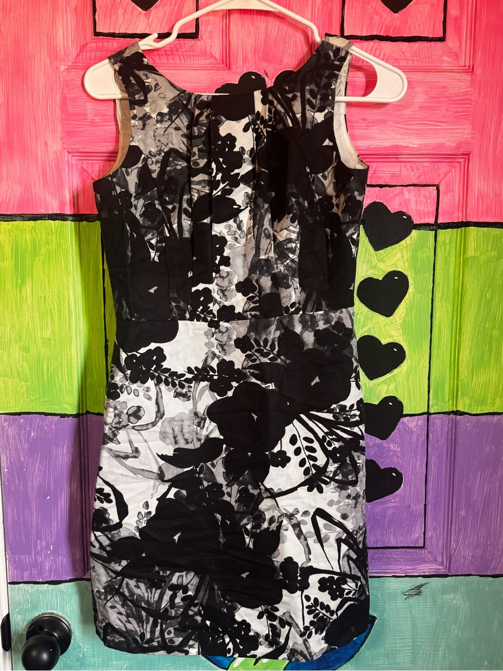 Ann Taylor Black and White Floral Sheath Dress